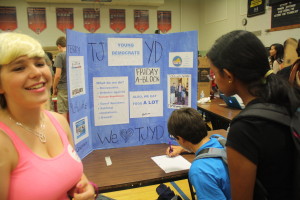 Freshmen explore club options at activity fair