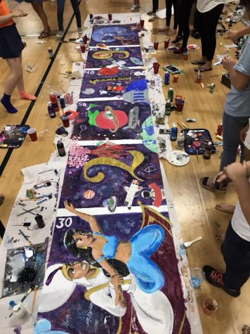 2019 Spirit Banner, designed by Samantha Yap and painted by 25 class members.